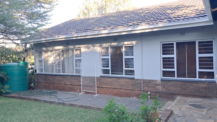 4 Bedroom Property for Sale in Huttenheights KwaZulu-Natal