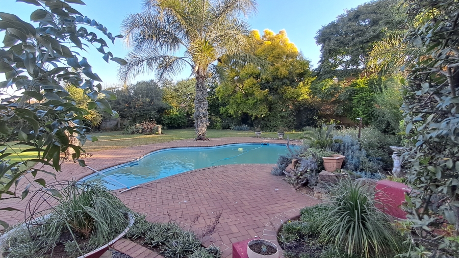4 Bedroom Property for Sale in Huttenheights KwaZulu-Natal