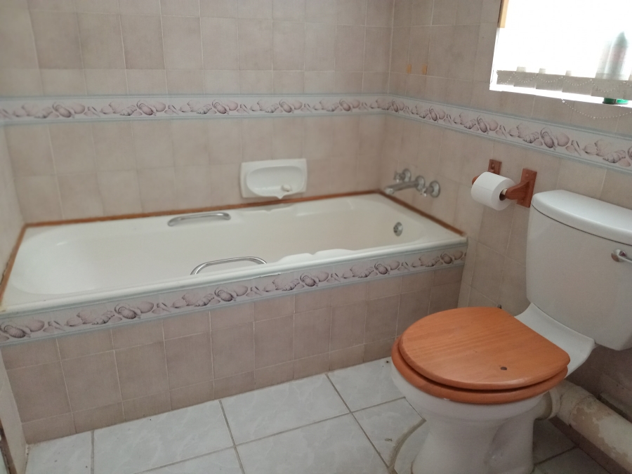 3 Bedroom Property for Sale in Margate KwaZulu-Natal