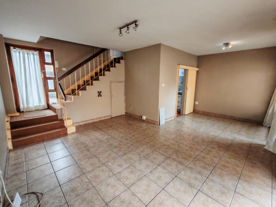 To Let 2 Bedroom Property for Rent in Clarendon KwaZulu-Natal