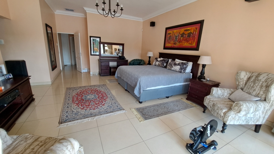 4 Bedroom Property for Sale in Tuzi Gazi KwaZulu-Natal