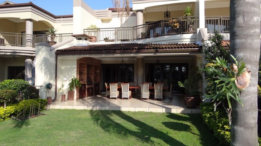 4 Bedroom Property for Sale in Tuzi Gazi KwaZulu-Natal