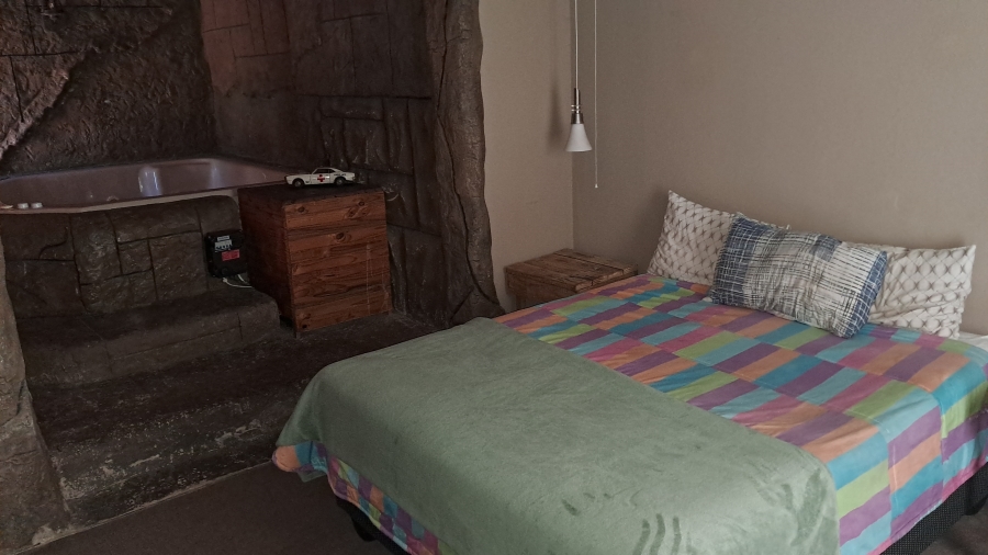 3 Bedroom Property for Sale in Pioneer Park KwaZulu-Natal