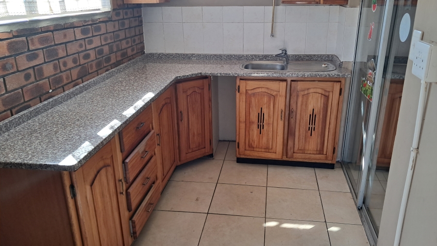 3 Bedroom Property for Sale in Pioneer Park KwaZulu-Natal