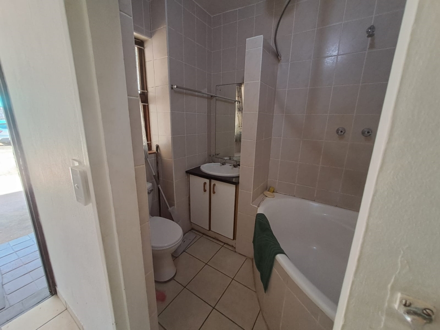 To Let 2 Bedroom Property for Rent in Manaba Beach KwaZulu-Natal