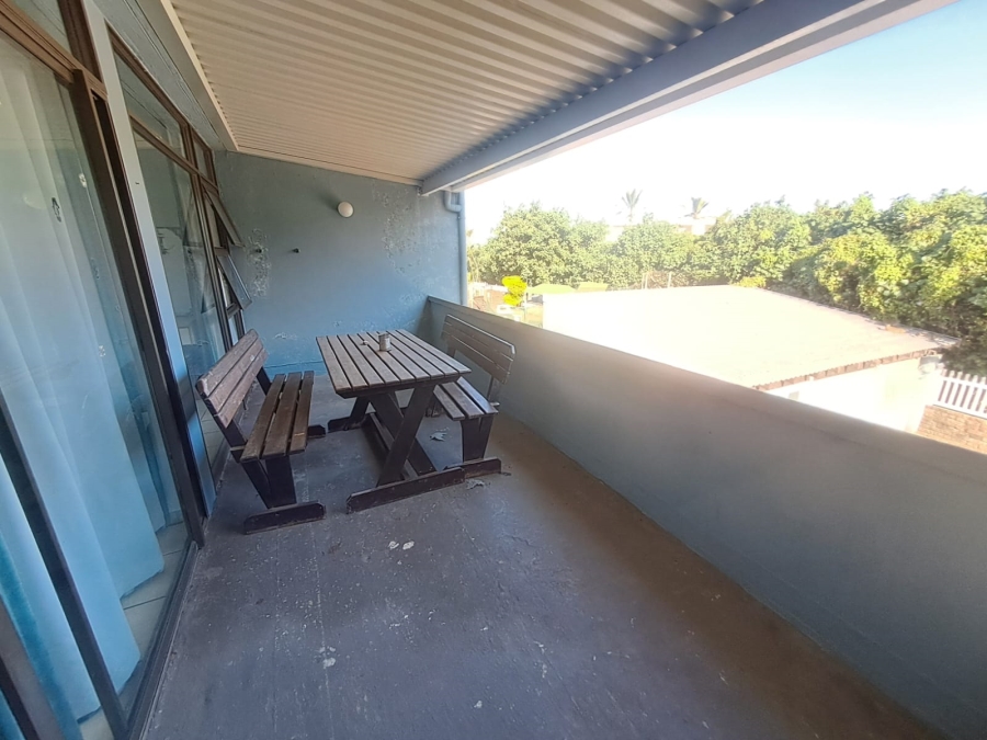 To Let 2 Bedroom Property for Rent in Manaba Beach KwaZulu-Natal
