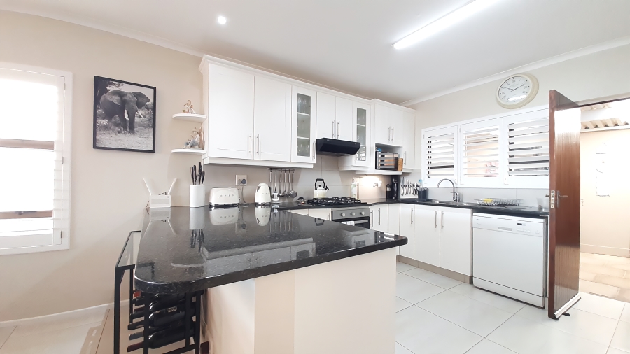 3 Bedroom Property for Sale in Ballito Central KwaZulu-Natal