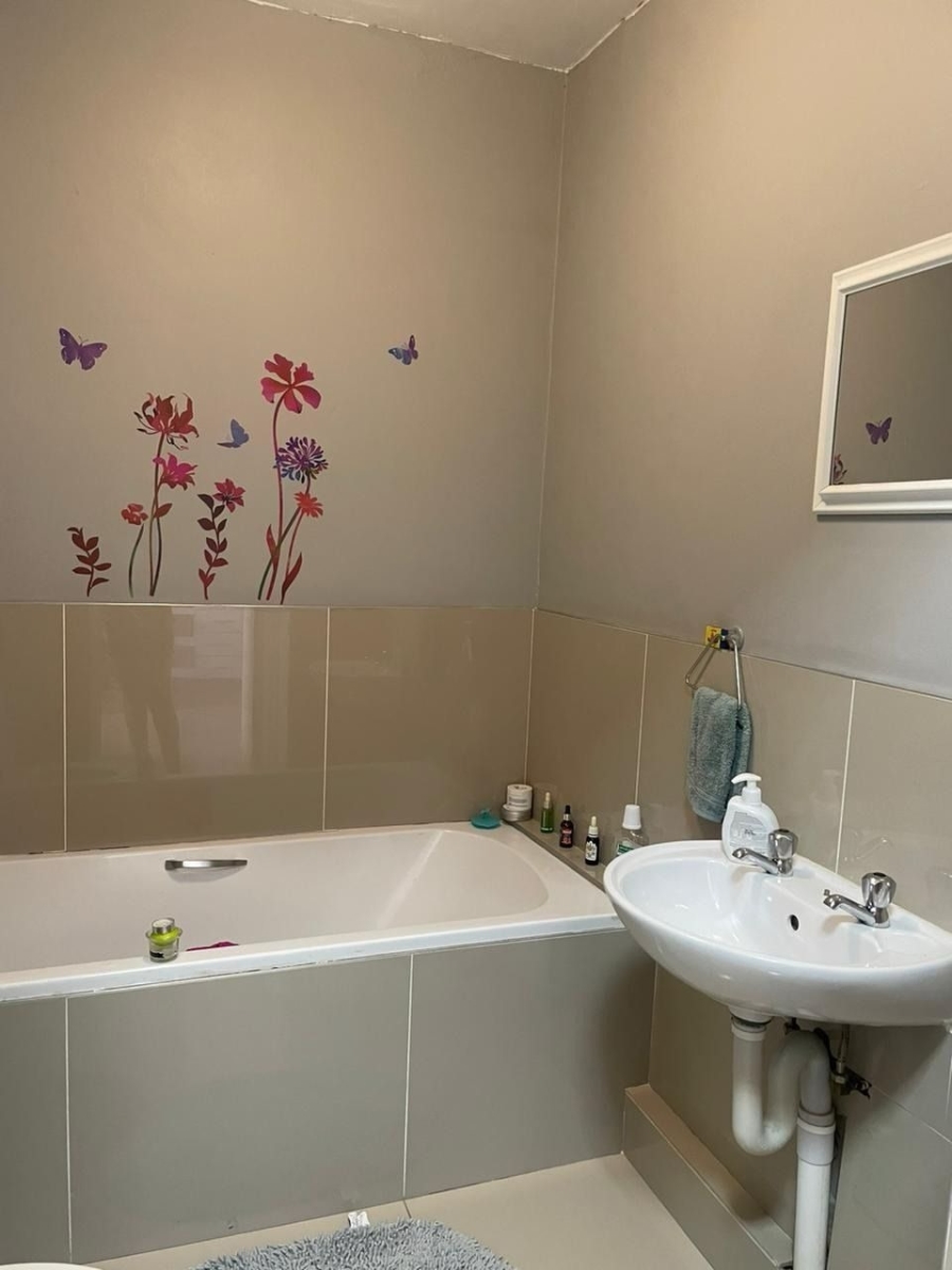 2 Bedroom Property for Sale in Bluff KwaZulu-Natal