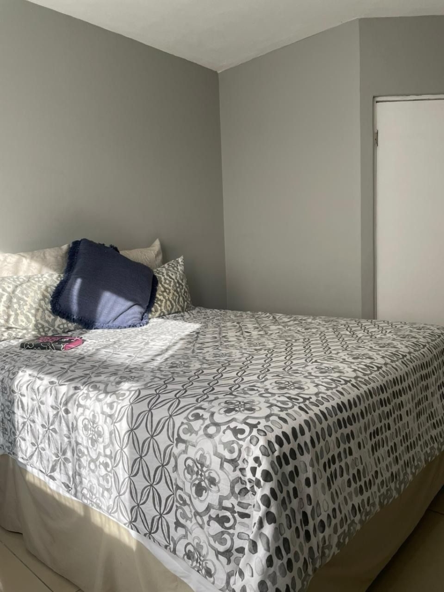 2 Bedroom Property for Sale in Bluff KwaZulu-Natal
