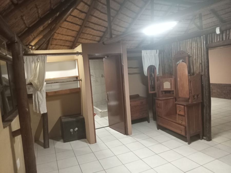 To Let 1 Bedroom Property for Rent in Bluff KwaZulu-Natal