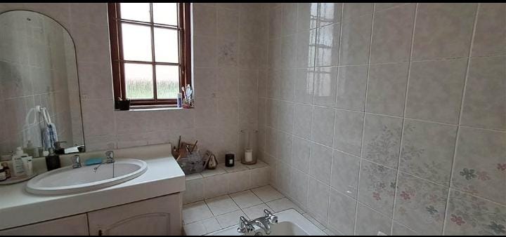 4 Bedroom Property for Sale in Glenwood KwaZulu-Natal
