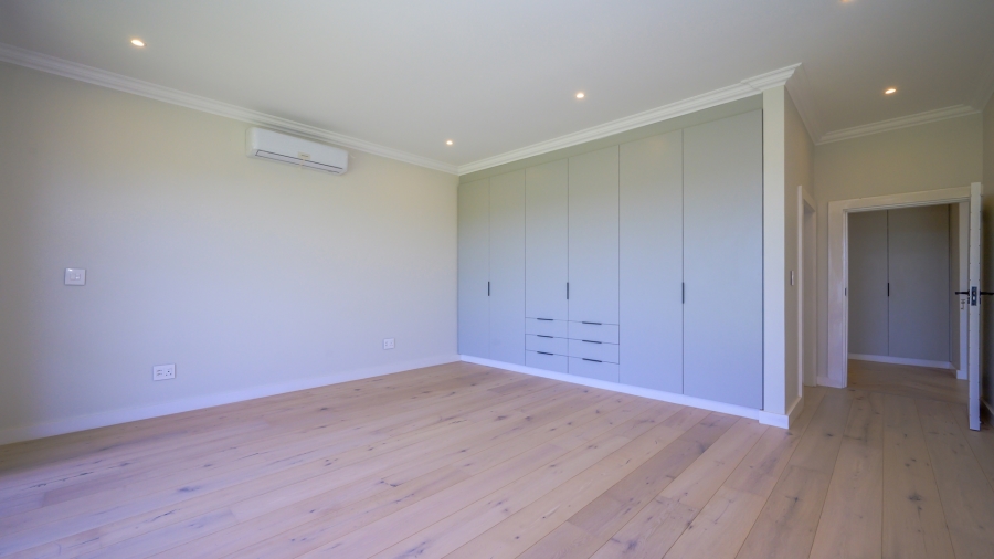 To Let 3 Bedroom Property for Rent in Salt Rock KwaZulu-Natal