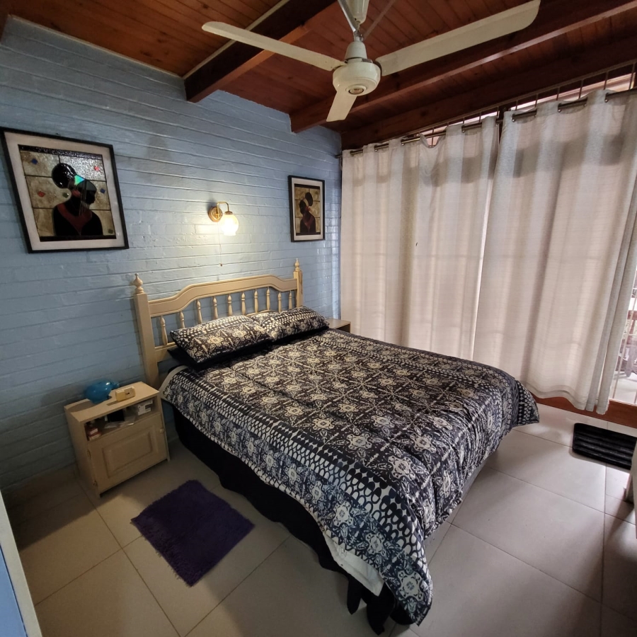 1 Bedroom Property for Sale in Pinetown KwaZulu-Natal