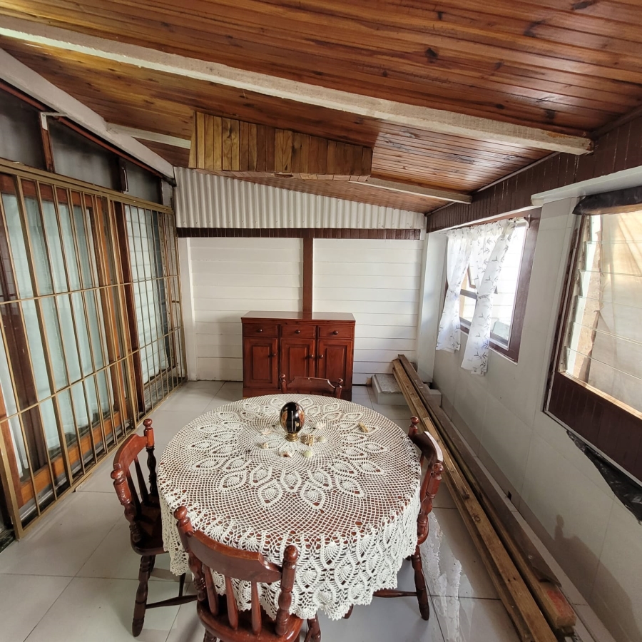 1 Bedroom Property for Sale in Pinetown KwaZulu-Natal