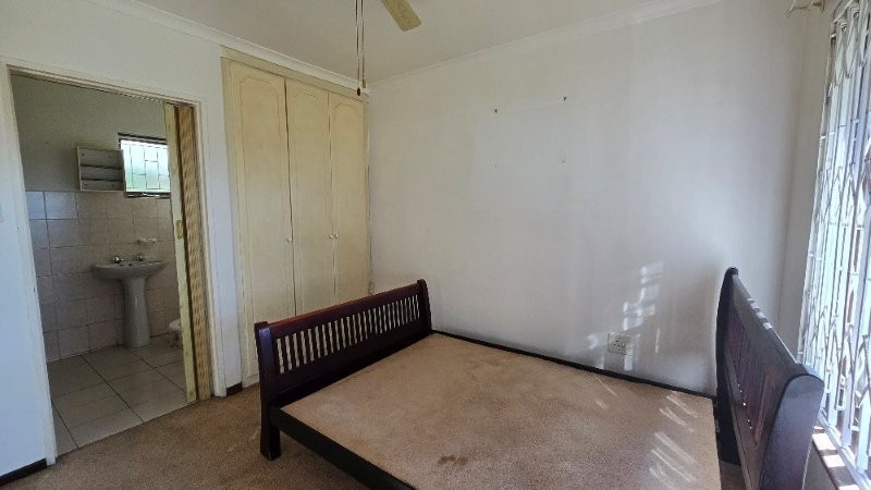 1 Bedroom Property for Sale in Pinetown KwaZulu-Natal