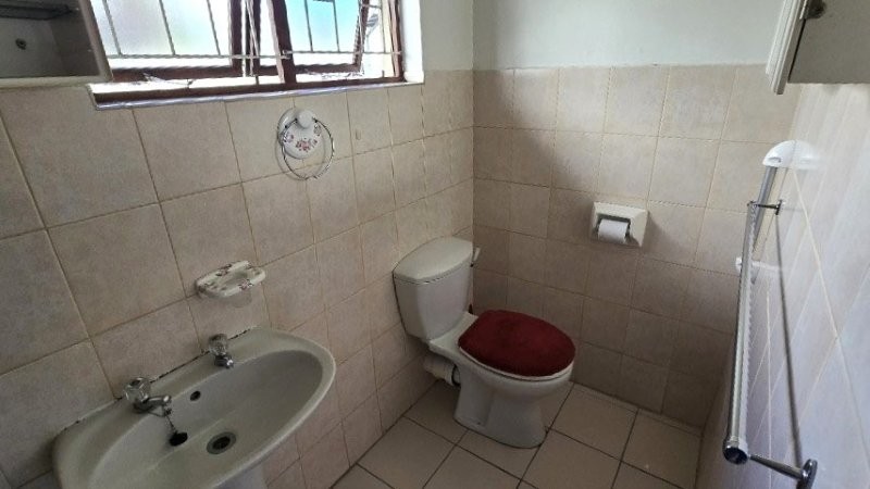1 Bedroom Property for Sale in Pinetown KwaZulu-Natal