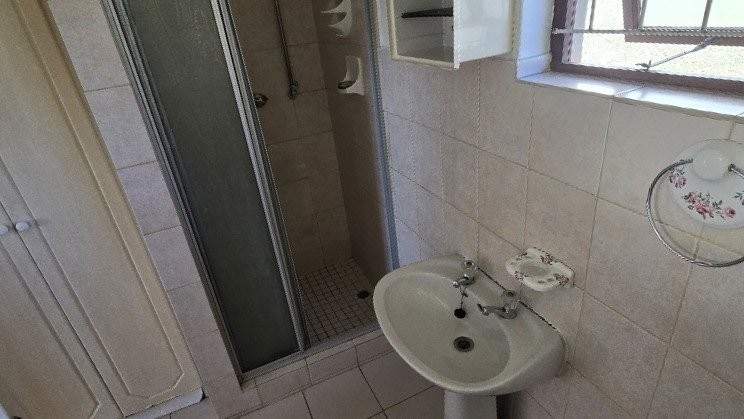 1 Bedroom Property for Sale in Pinetown KwaZulu-Natal