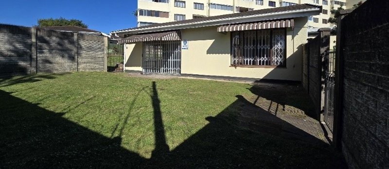 1 Bedroom Property for Sale in Pinetown KwaZulu-Natal