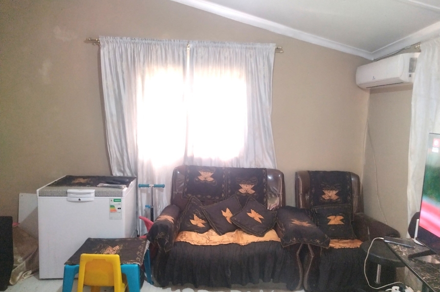 2 Bedroom Property for Sale in Motalabad KwaZulu-Natal