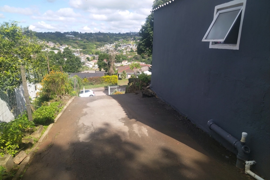 2 Bedroom Property for Sale in Motalabad KwaZulu-Natal