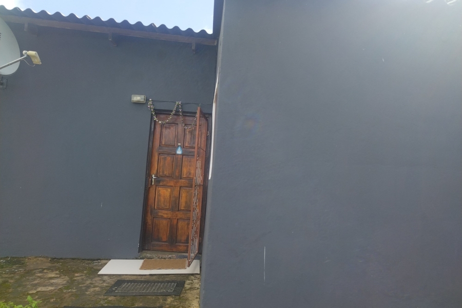 2 Bedroom Property for Sale in Motalabad KwaZulu-Natal
