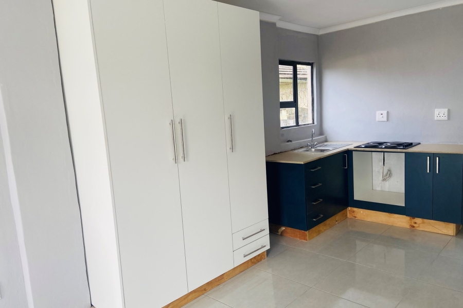 To Let 1 Bedroom Property for Rent in Athlone Park KwaZulu-Natal