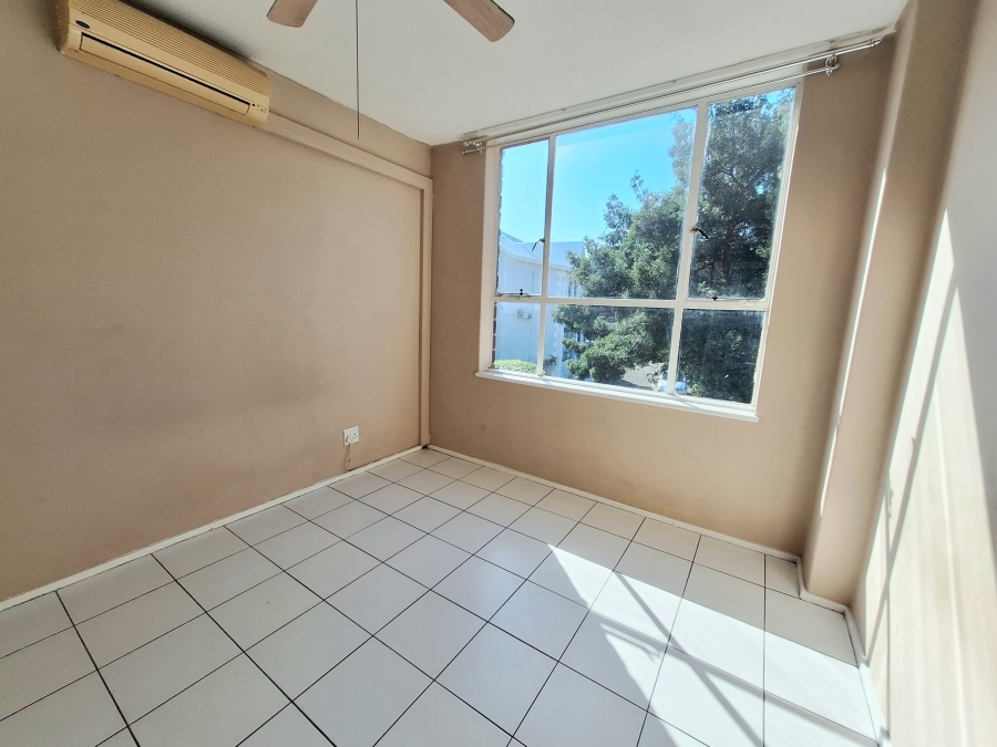 To Let 2 Bedroom Property for Rent in Essenwood KwaZulu-Natal