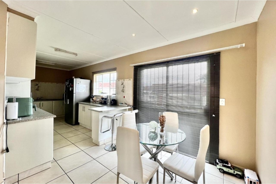 3 Bedroom Property for Sale in Lincoln Meade KwaZulu-Natal