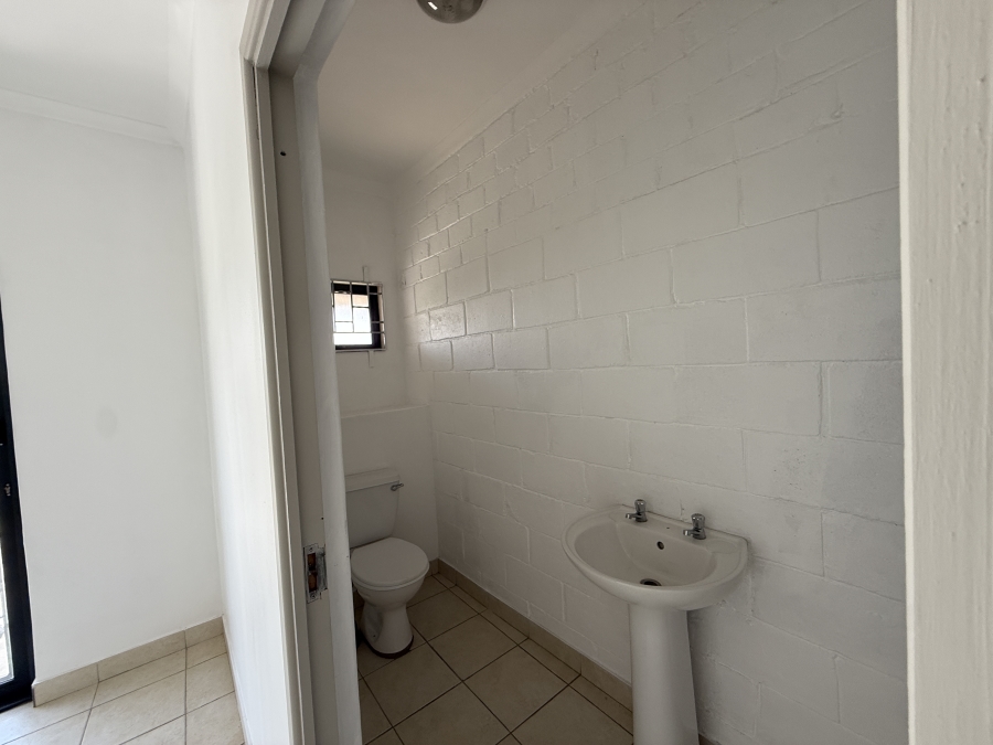 To Let commercial Property for Rent in Shakas Head KwaZulu-Natal