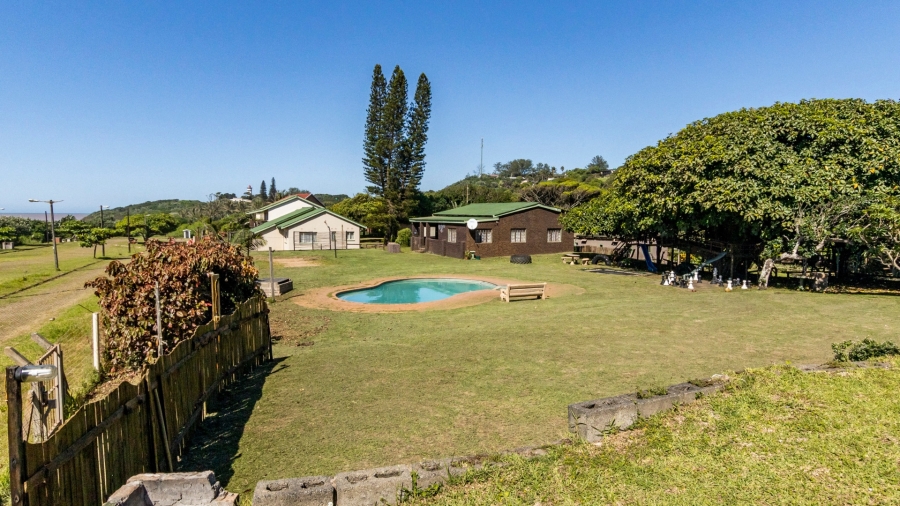 10 Bedroom Property for Sale in Tugela Mouth KwaZulu-Natal