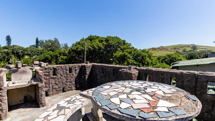 10 Bedroom Property for Sale in Tugela Mouth KwaZulu-Natal
