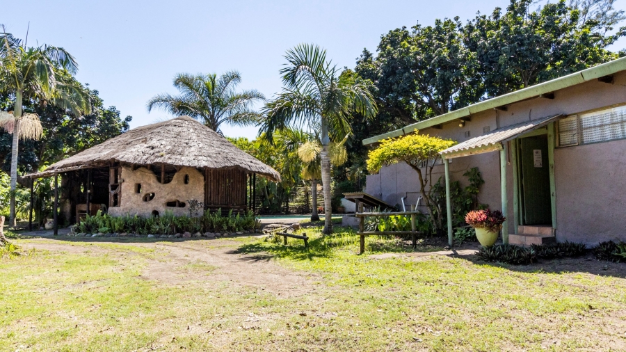 10 Bedroom Property for Sale in Tugela Mouth KwaZulu-Natal