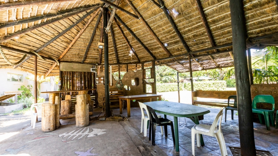 10 Bedroom Property for Sale in Tugela Mouth KwaZulu-Natal