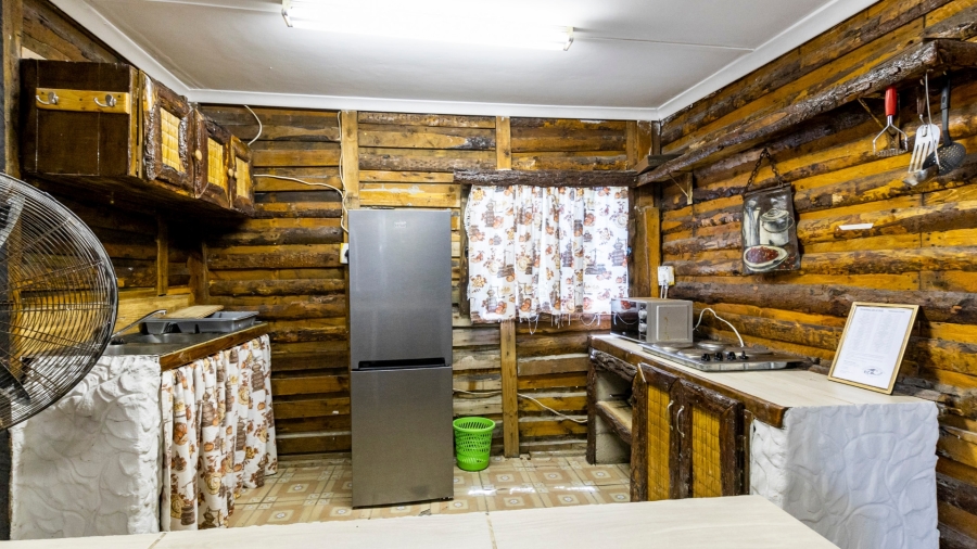 10 Bedroom Property for Sale in Tugela Mouth KwaZulu-Natal