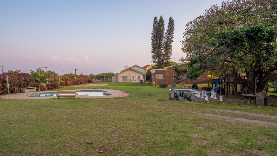 10 Bedroom Property for Sale in Tugela Mouth KwaZulu-Natal