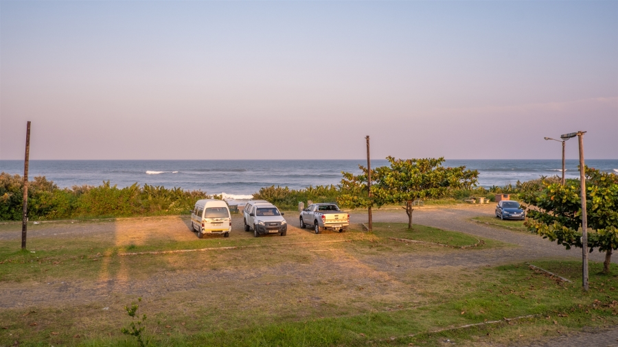10 Bedroom Property for Sale in Tugela Mouth KwaZulu-Natal