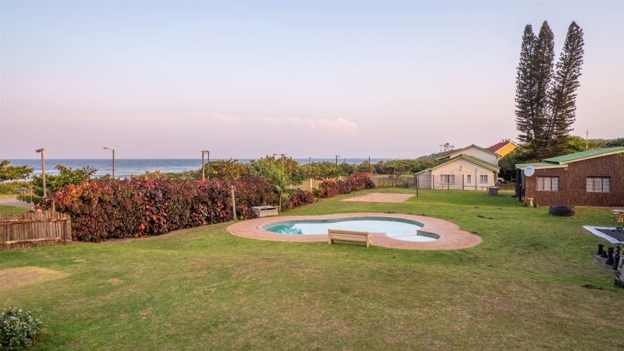 10 Bedroom Property for Sale in Tugela Mouth KwaZulu-Natal