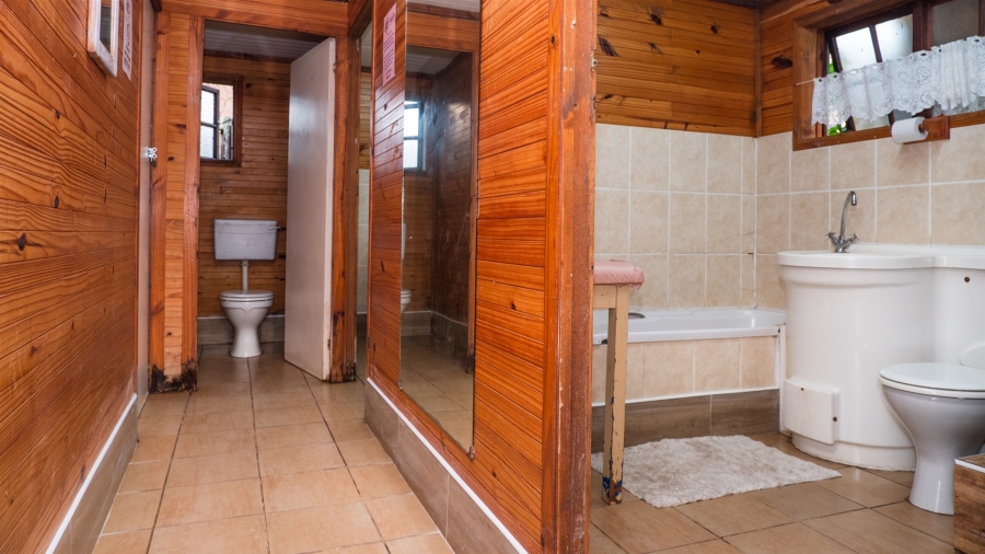 10 Bedroom Property for Sale in Tugela Mouth KwaZulu-Natal