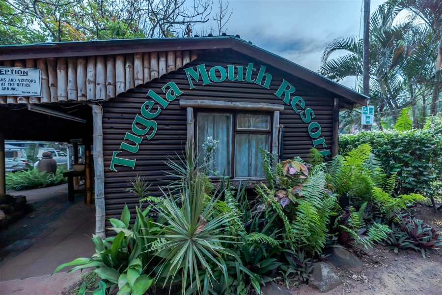 10 Bedroom Property for Sale in Tugela Mouth KwaZulu-Natal
