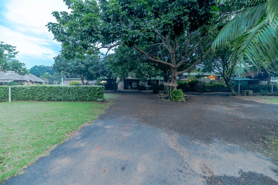 10 Bedroom Property for Sale in Tugela Mouth KwaZulu-Natal