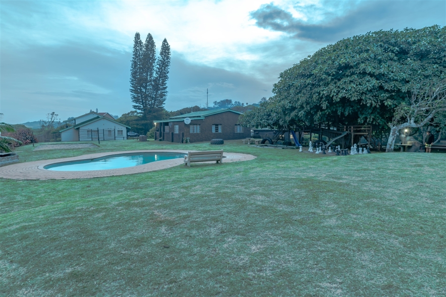 10 Bedroom Property for Sale in Tugela Mouth KwaZulu-Natal