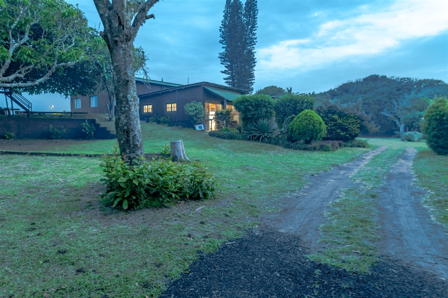 10 Bedroom Property for Sale in Tugela Mouth KwaZulu-Natal
