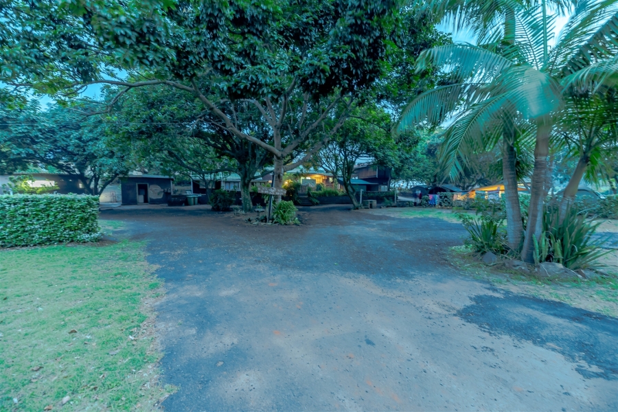 10 Bedroom Property for Sale in Tugela Mouth KwaZulu-Natal