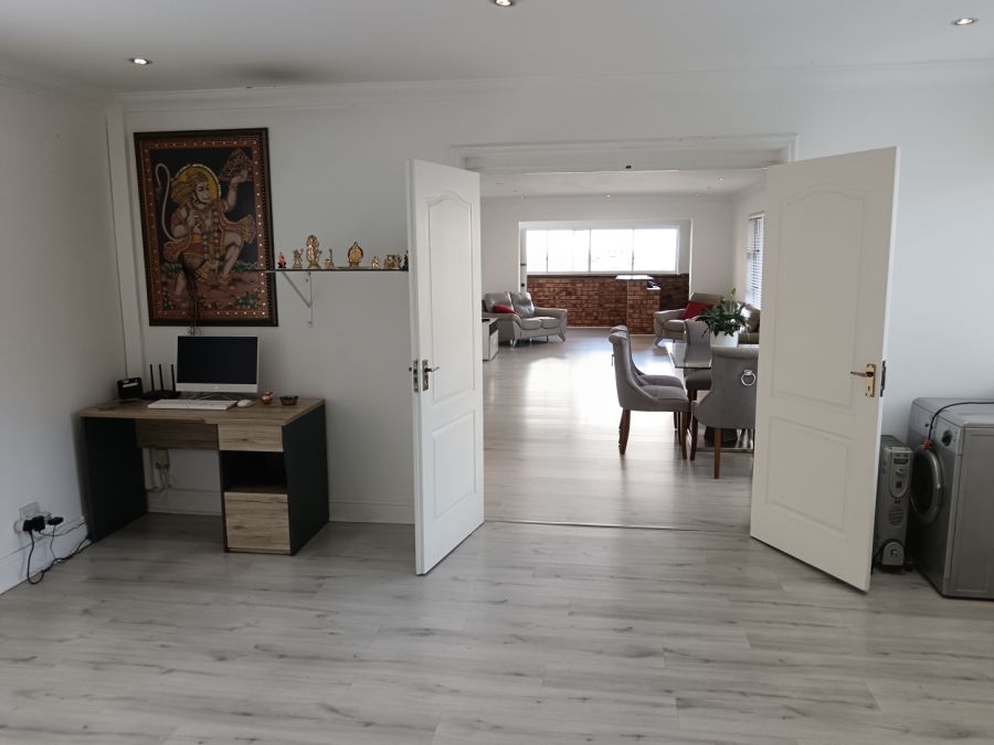 3 Bedroom Property for Sale in Umgeni Park KwaZulu-Natal