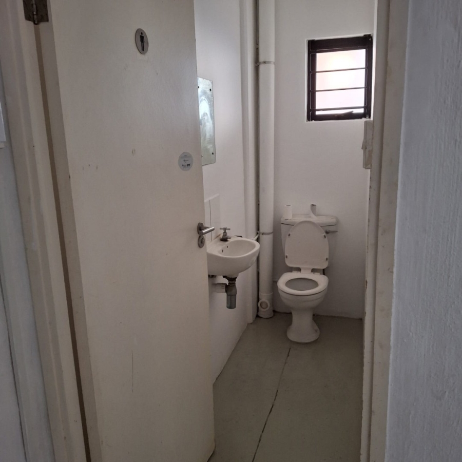 To Let commercial Property for Rent in Ballito Central KwaZulu-Natal