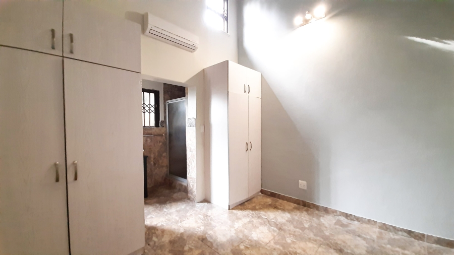 To Let 5 Bedroom Property for Rent in Ballito Central KwaZulu-Natal