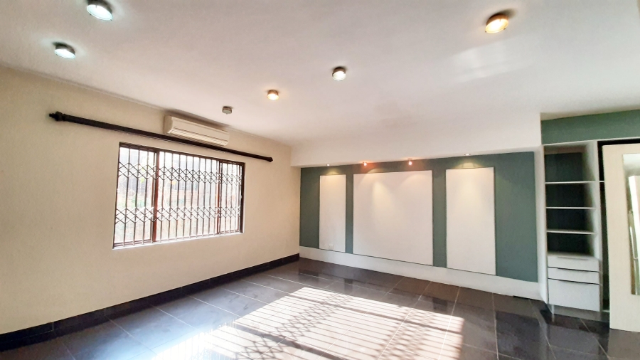 To Let 5 Bedroom Property for Rent in Ballito Central KwaZulu-Natal