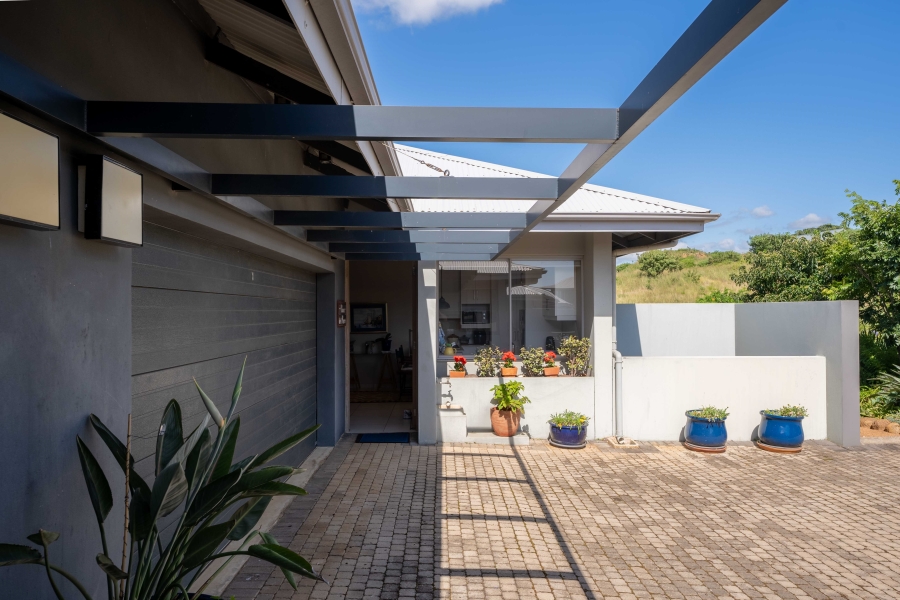 2 Bedroom Property for Sale in Renishaw Hills KwaZulu-Natal
