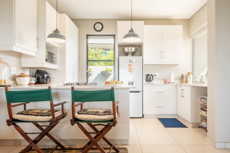 2 Bedroom Property for Sale in Renishaw Hills KwaZulu-Natal
