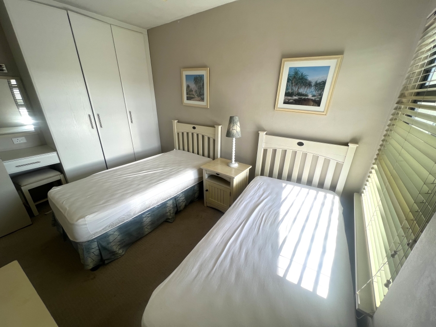 4 Bedroom Property for Sale in Manaba Beach KwaZulu-Natal